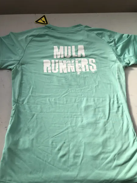Camiseta de grupo: muestra de trabajo de STAMPACOS